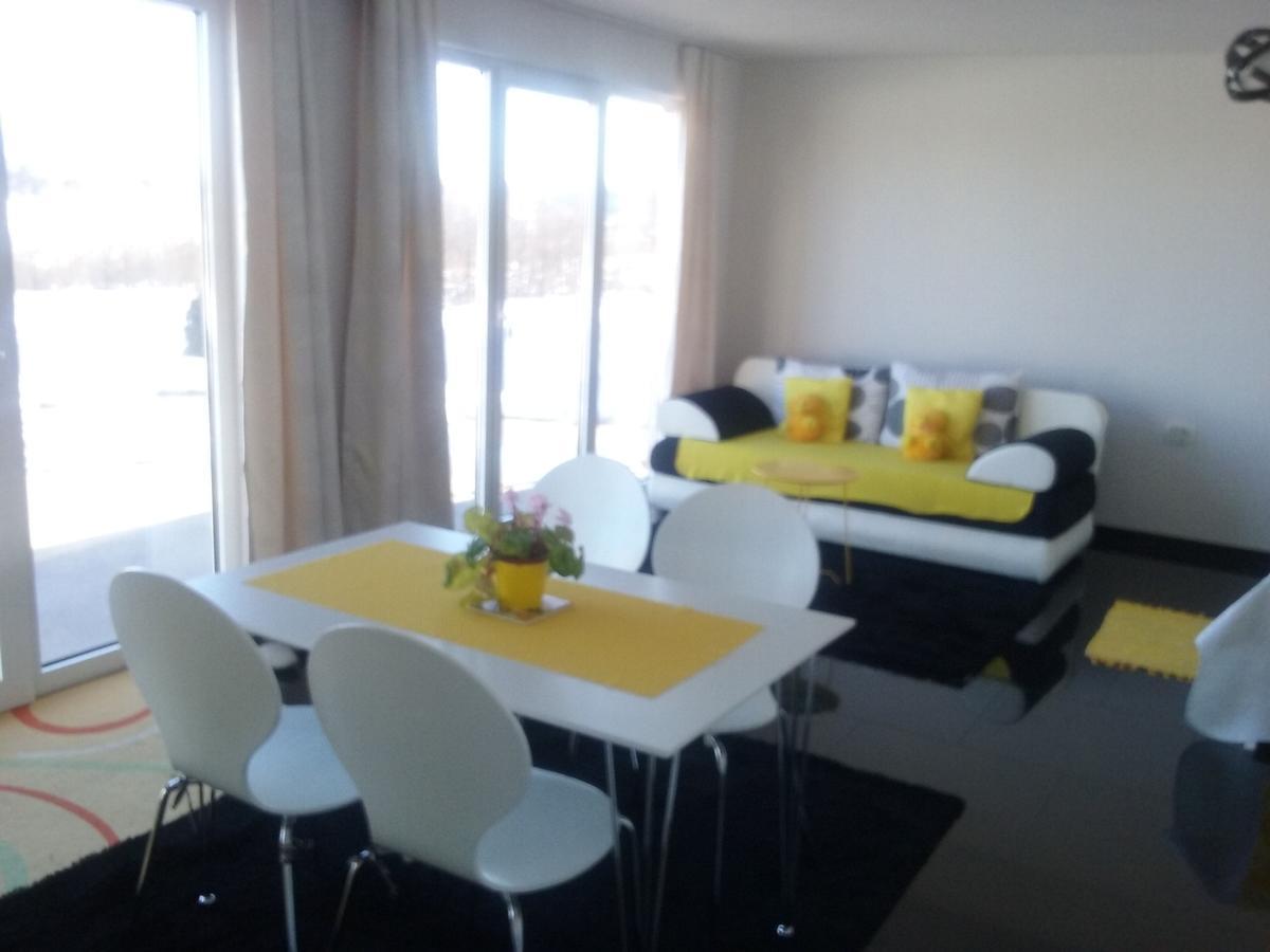 Apartment Melissa Rakovica Bagian luar foto