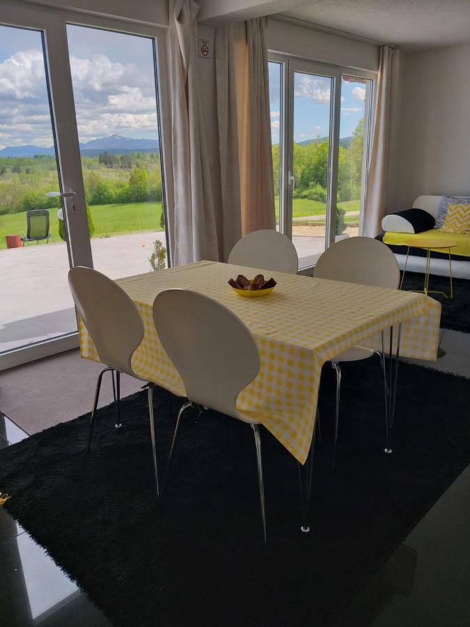 Apartment Melissa Rakovica Bagian luar foto